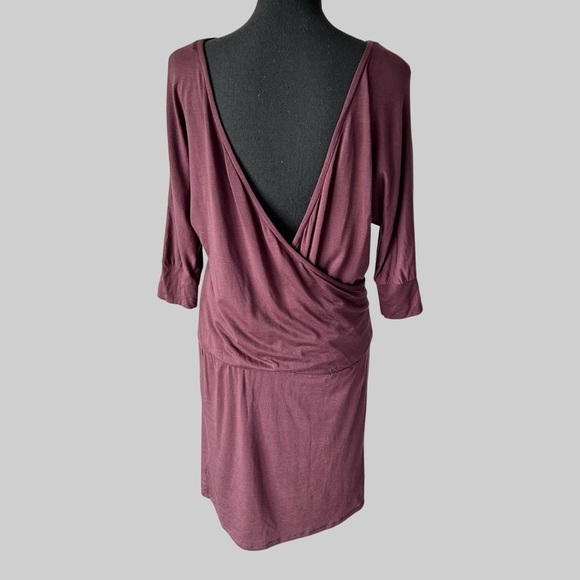 Aritzia Babaton Burgundy Open Back Stretchy Jersey Dress - Picture 4 of 14